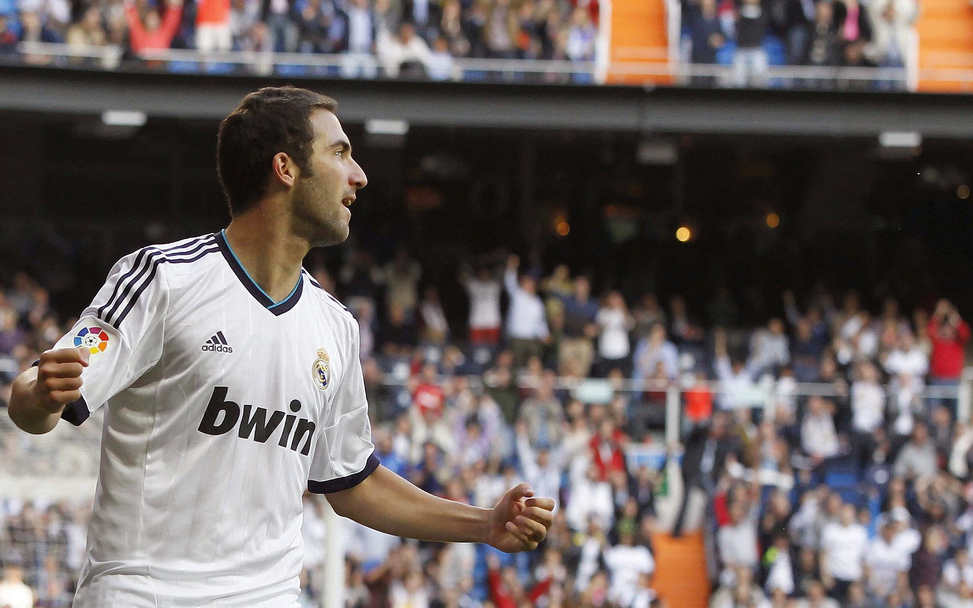 爱游戏体育-保加利亚队主场胜安道尔，小组出线希望渺茫，保加利亚队的独特至极