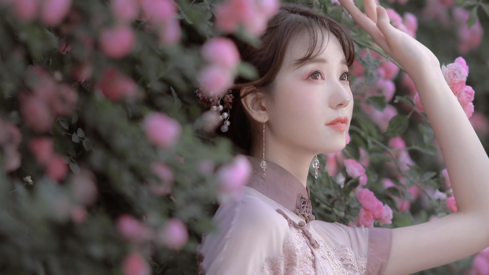 爱游戏app-利雅得新月球员入选亚冠最佳阵容，利雅得新月对阿尔马雷克