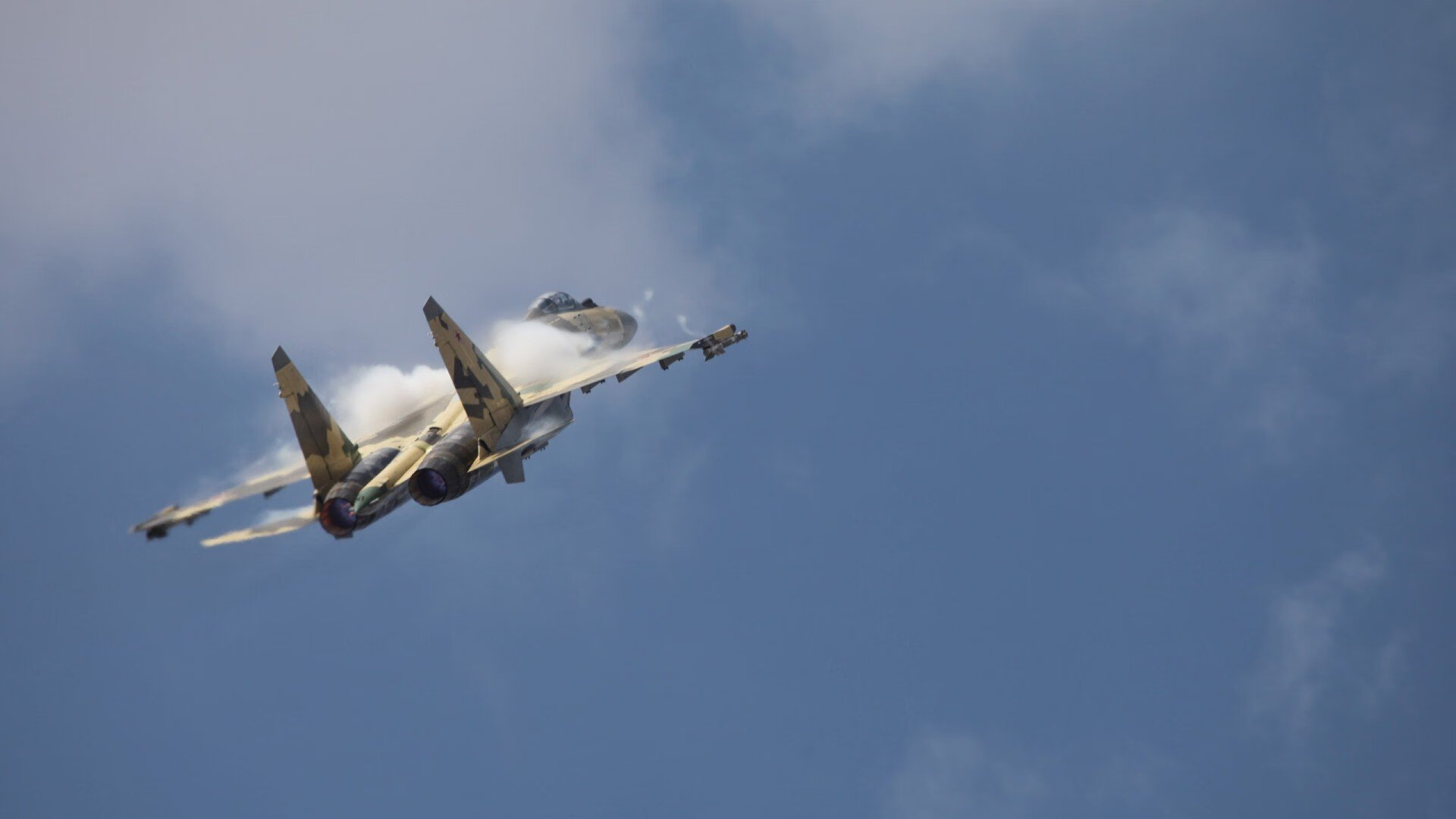 尤文图斯全力备战，欧冠资格岌岌可危，尤文图斯欧冠报名名单